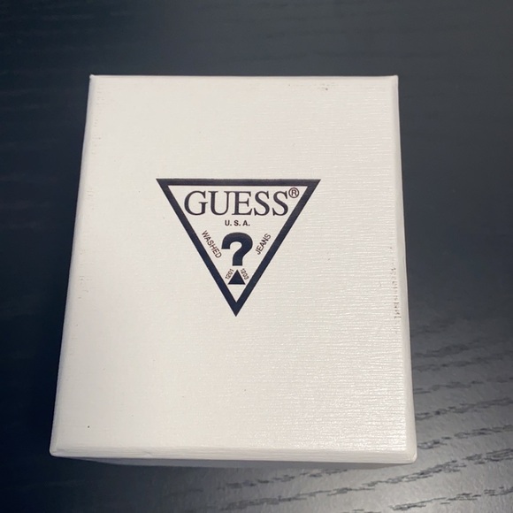 New G by GUESS Crystal/Wine Patent Leather Watch - Picture 8 of 8